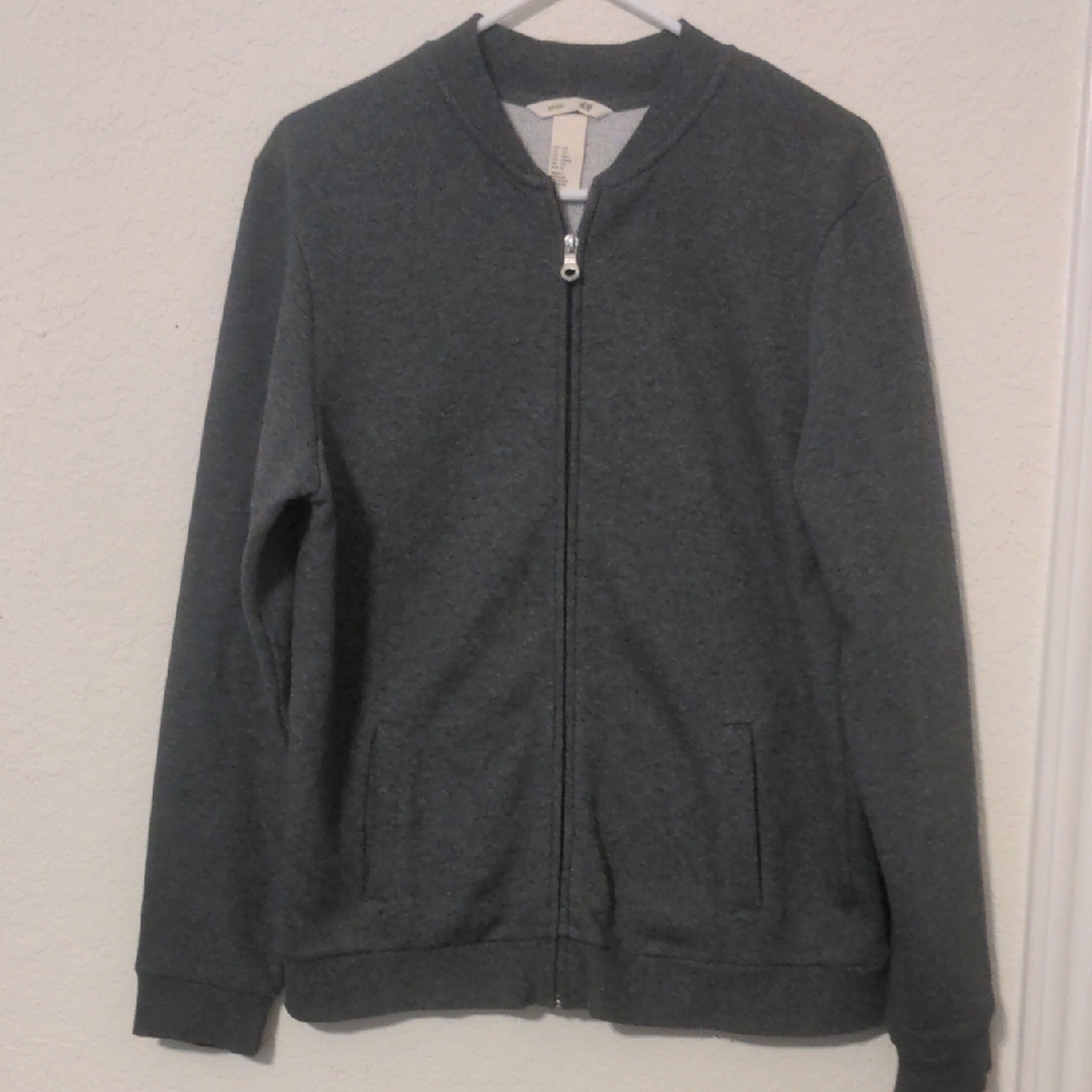 H & M Basic Boys Gray Full Zip Sweatshirt. Size 14 Youth